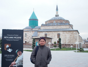 Makam Maulana Al Rumi Konya