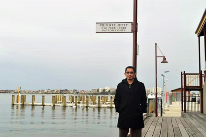 Dagang Hamba Musafir Lalu