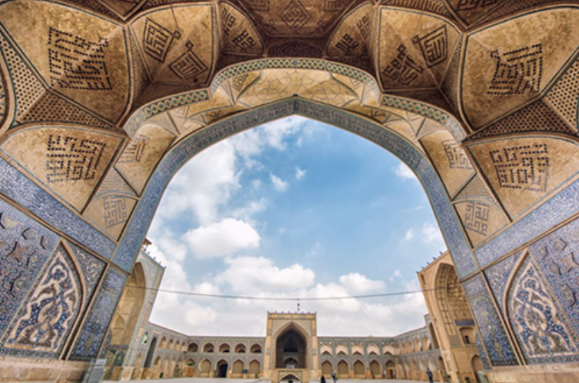 Tanah Puisi dan Istana : 7 tempat paling menarik di Iran